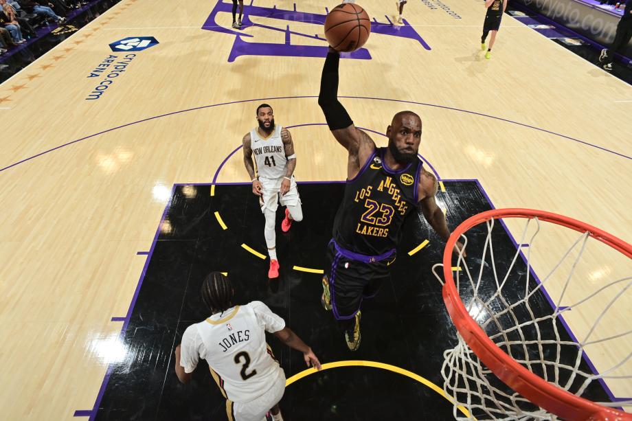 亚博体育-东契奇27+10+7詹姆斯21+7+7 湖人末节逆转鹈鹕