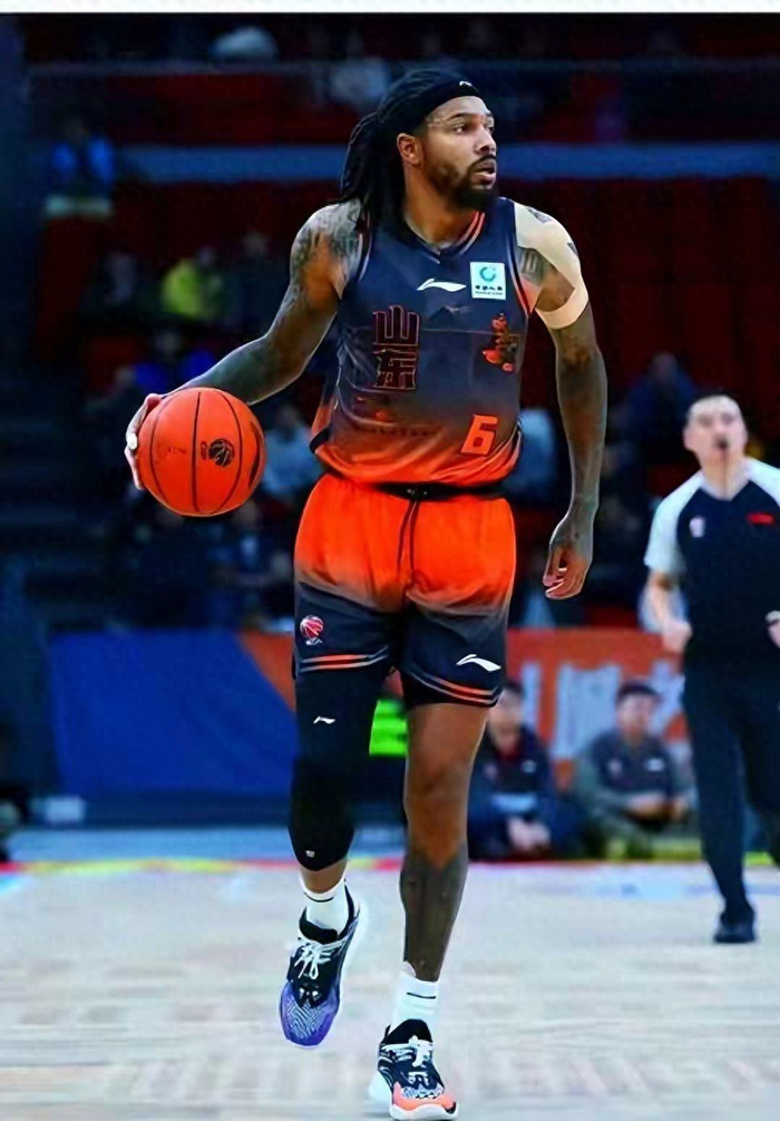 亚博-山东新援心脏悬着，球队“大脑”却更悬了！|刮刮乐|山东队|俄克拉荷马雷霆队|泰-杰尔姆|乔-约翰逊_新浪体育_新浪新闻