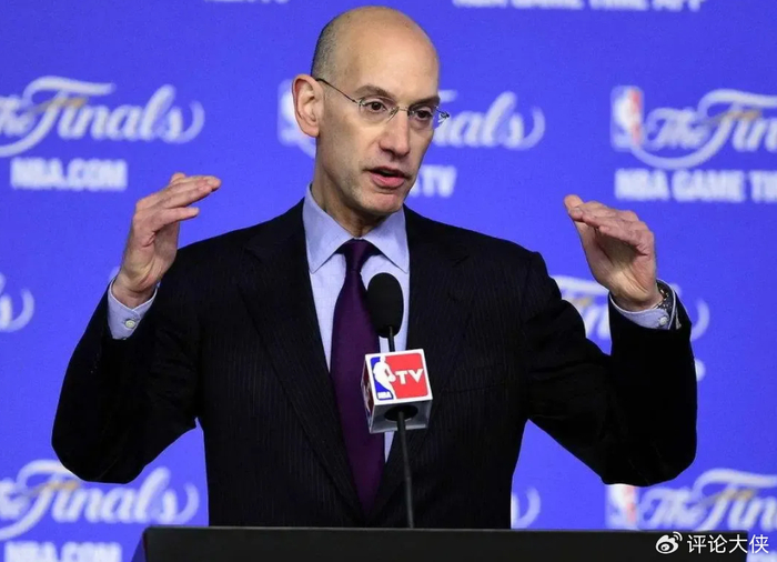 亚博-NBA球队年度赚钱王：球队估值110亿美元，年利润相当于两个湖人|勇士|洛杉矶湖人队|球迷|收入|联盟_新浪体育_新浪新闻