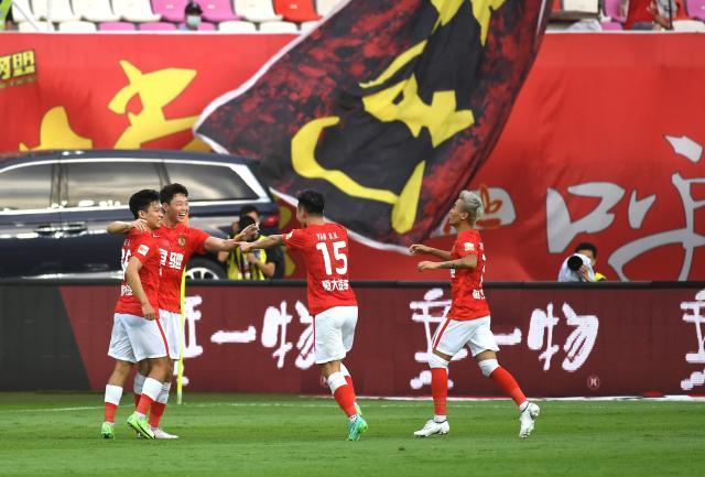 yabo-逆转取胜广州队缓解压力 伤员回归卡帅赞许洛国富